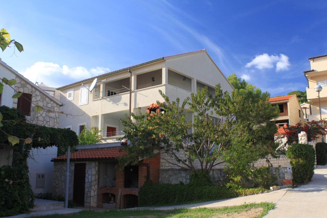 Apartments By The Sea Milna, Vis - 8896 Екстериор снимка