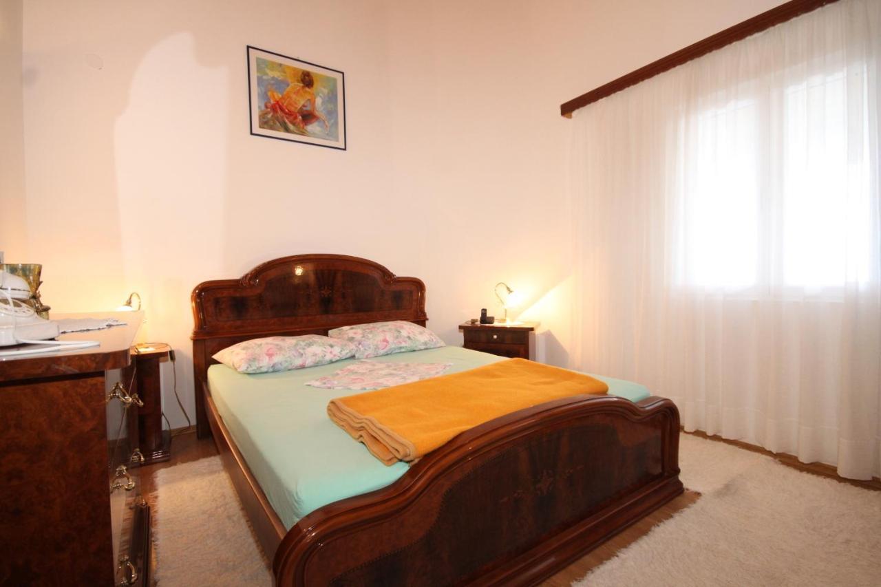 Apartments By The Sea Milna, Vis - 8896 Екстериор снимка
