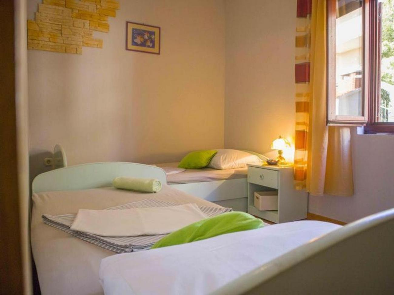 Apartments By The Sea Milna, Vis - 8896 Стая снимка