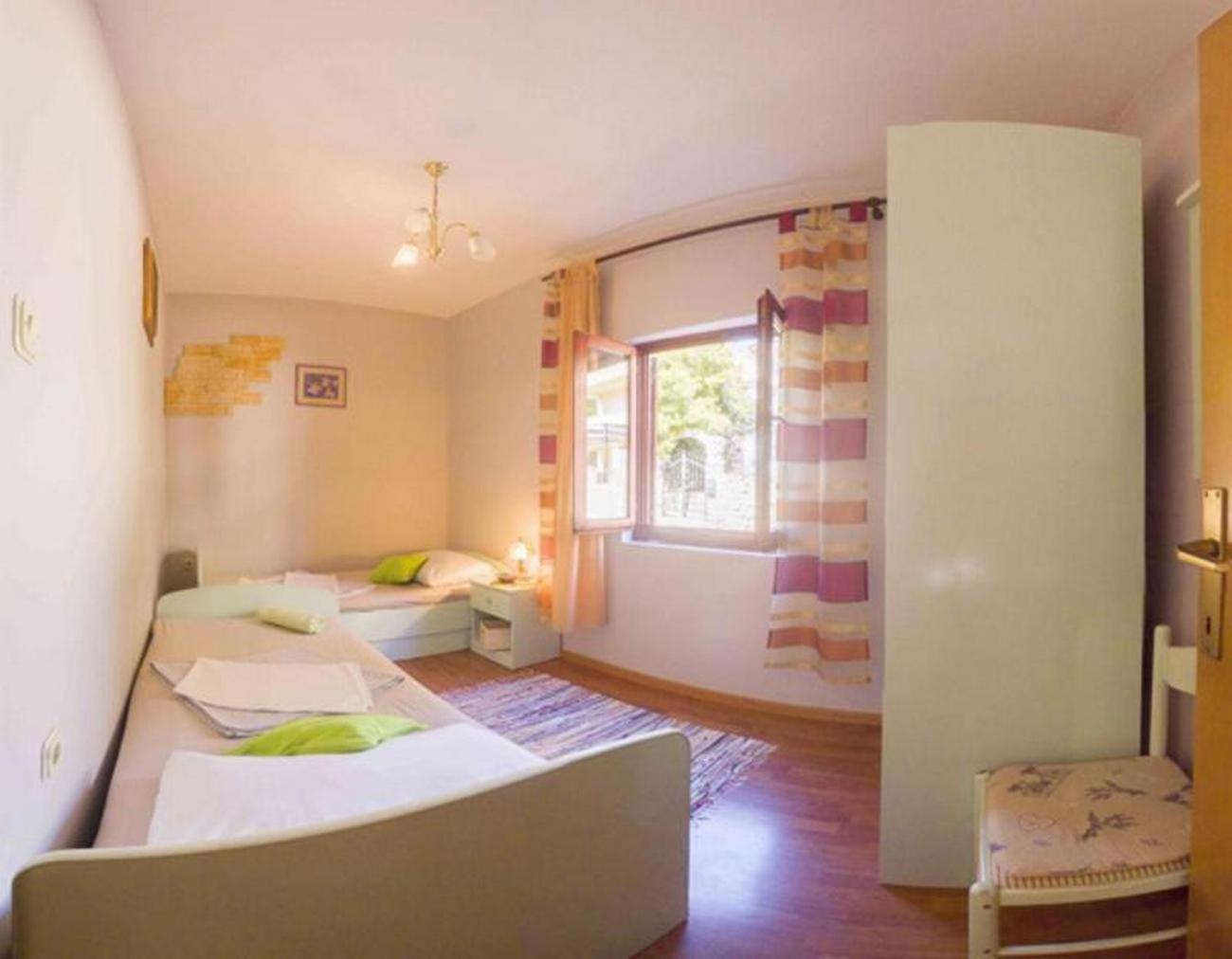 Apartments By The Sea Milna, Vis - 8896 Екстериор снимка